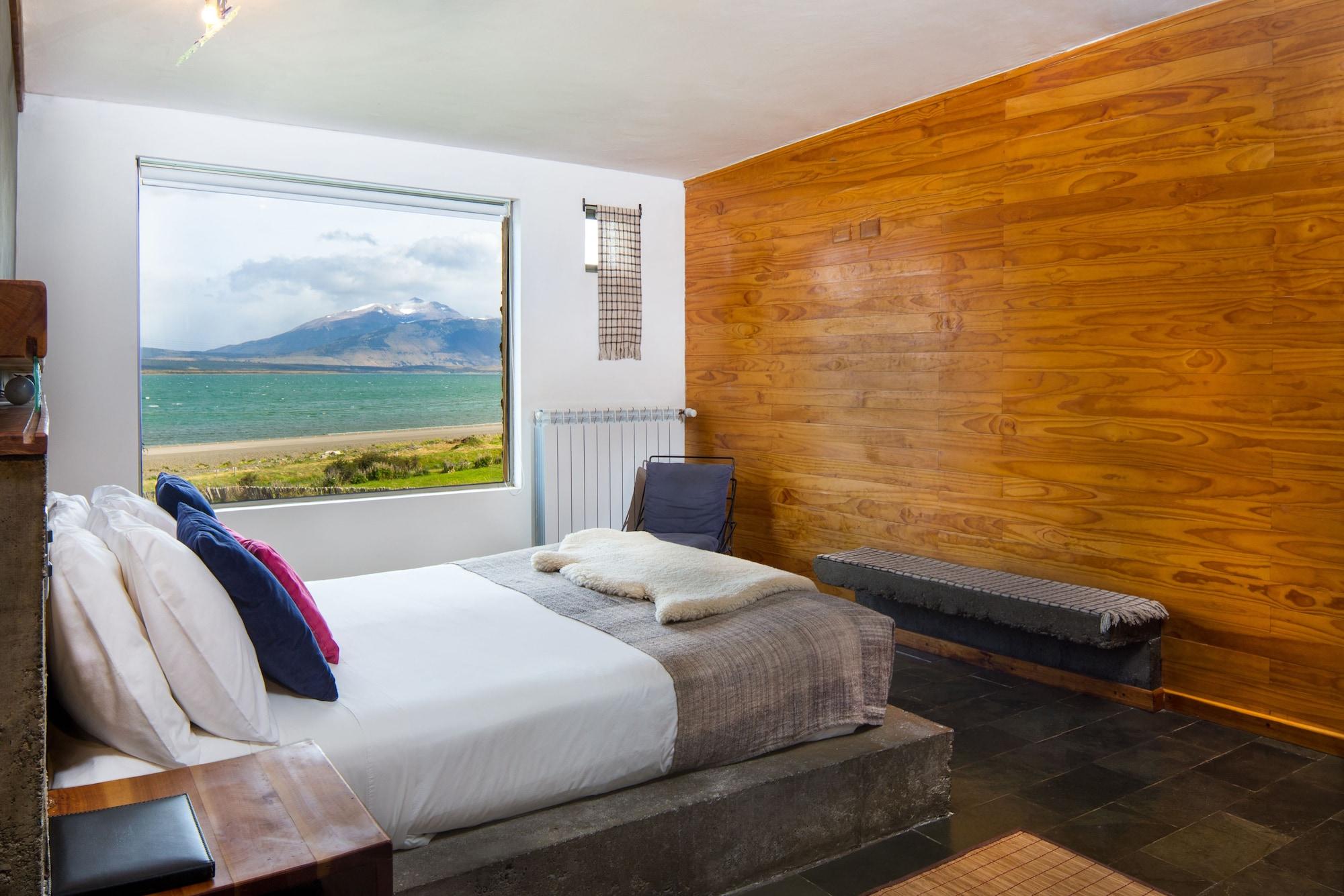 Hotel Altiplanico Puerto Natales Exterior photo