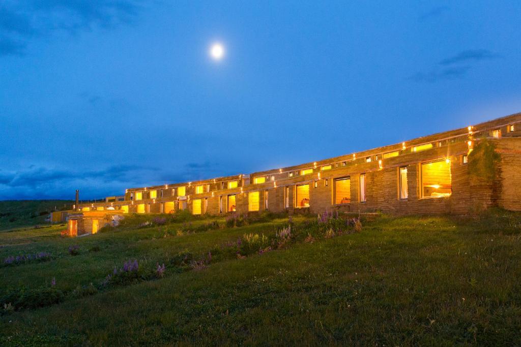 Hotel Altiplanico Puerto Natales Exterior photo