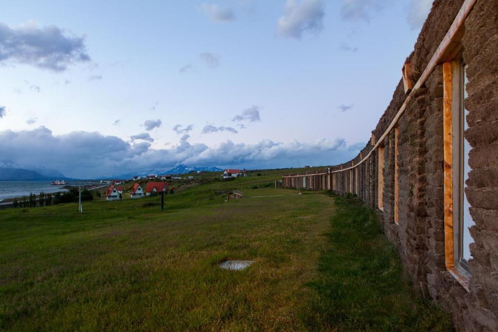 Hotel Altiplanico Puerto Natales Exterior photo